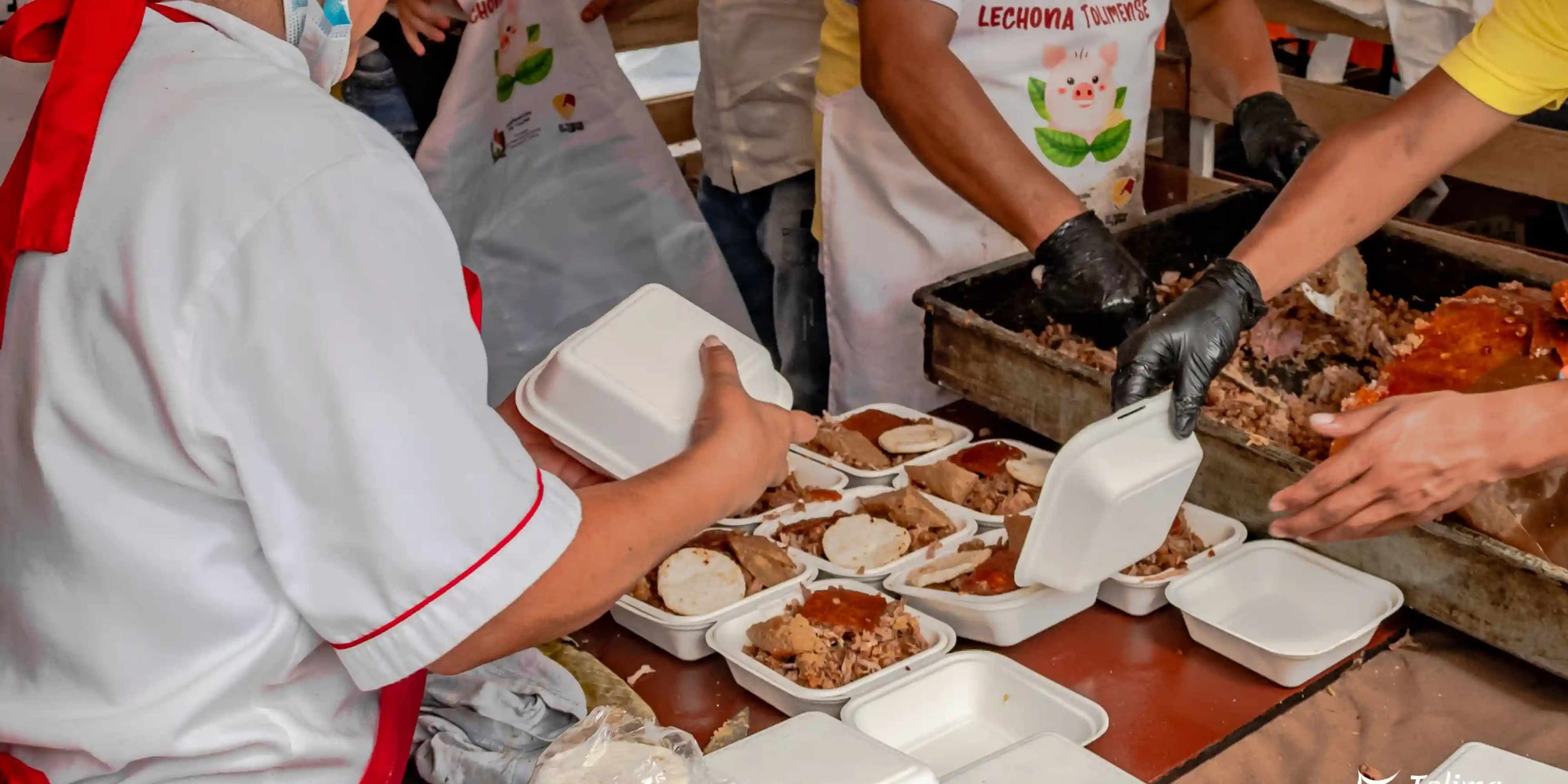 Degusta la mejor lechona del mundo & aprende a bailar