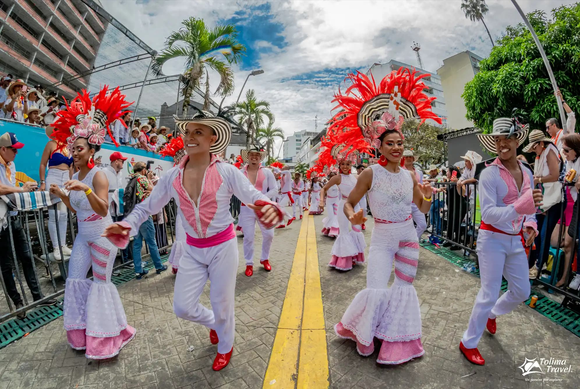 Pasaporte Tradición: El plan perfecto para el desfile de San Juan en Ibagué