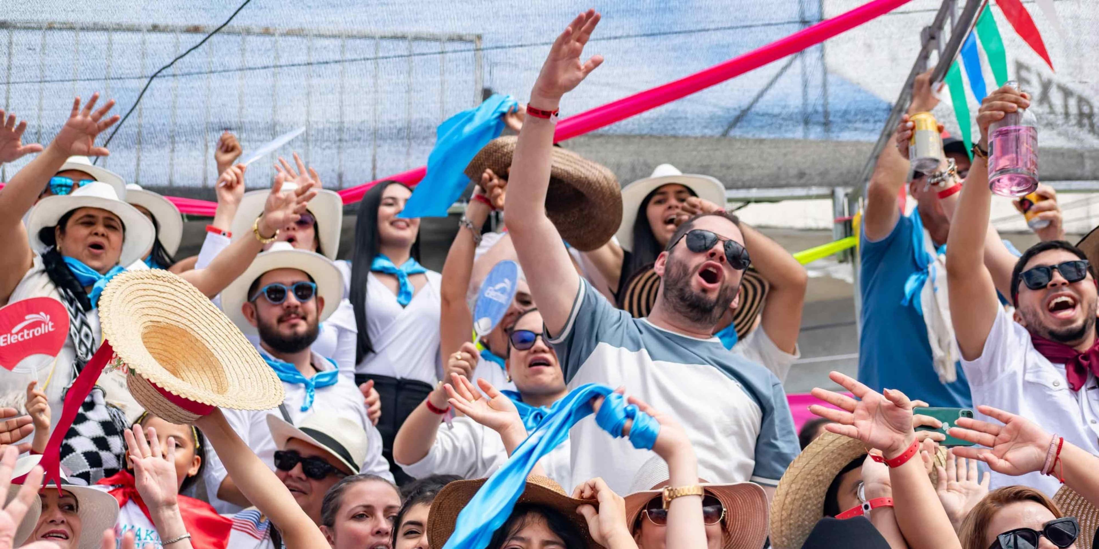 Pasaporte Leyenda: La experiencia completa del Festival Folclórico Colombiano