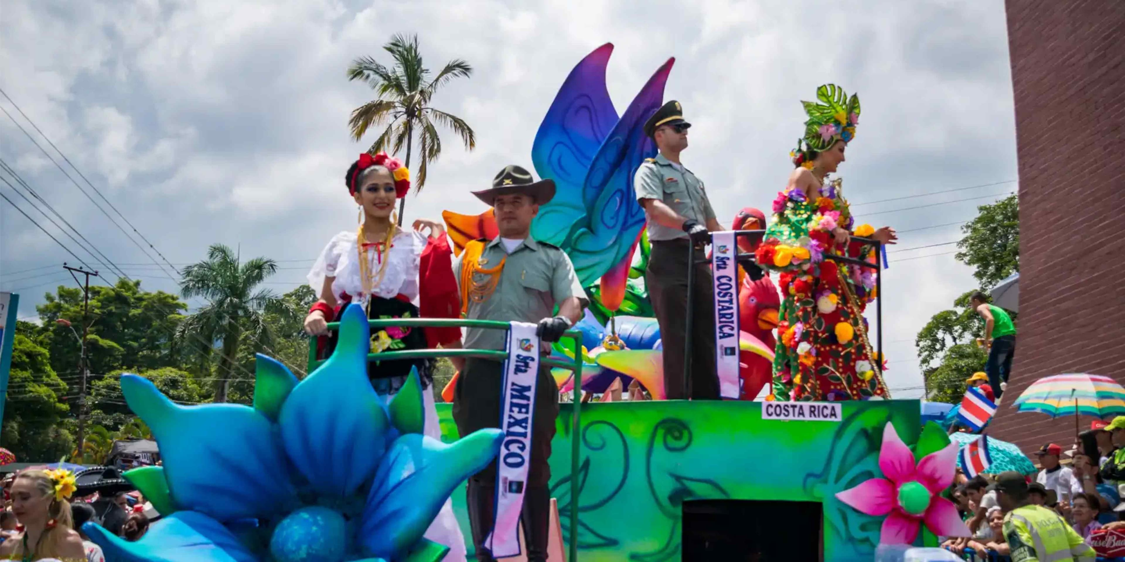 Pasaporte San Juanero: Del palco al baile