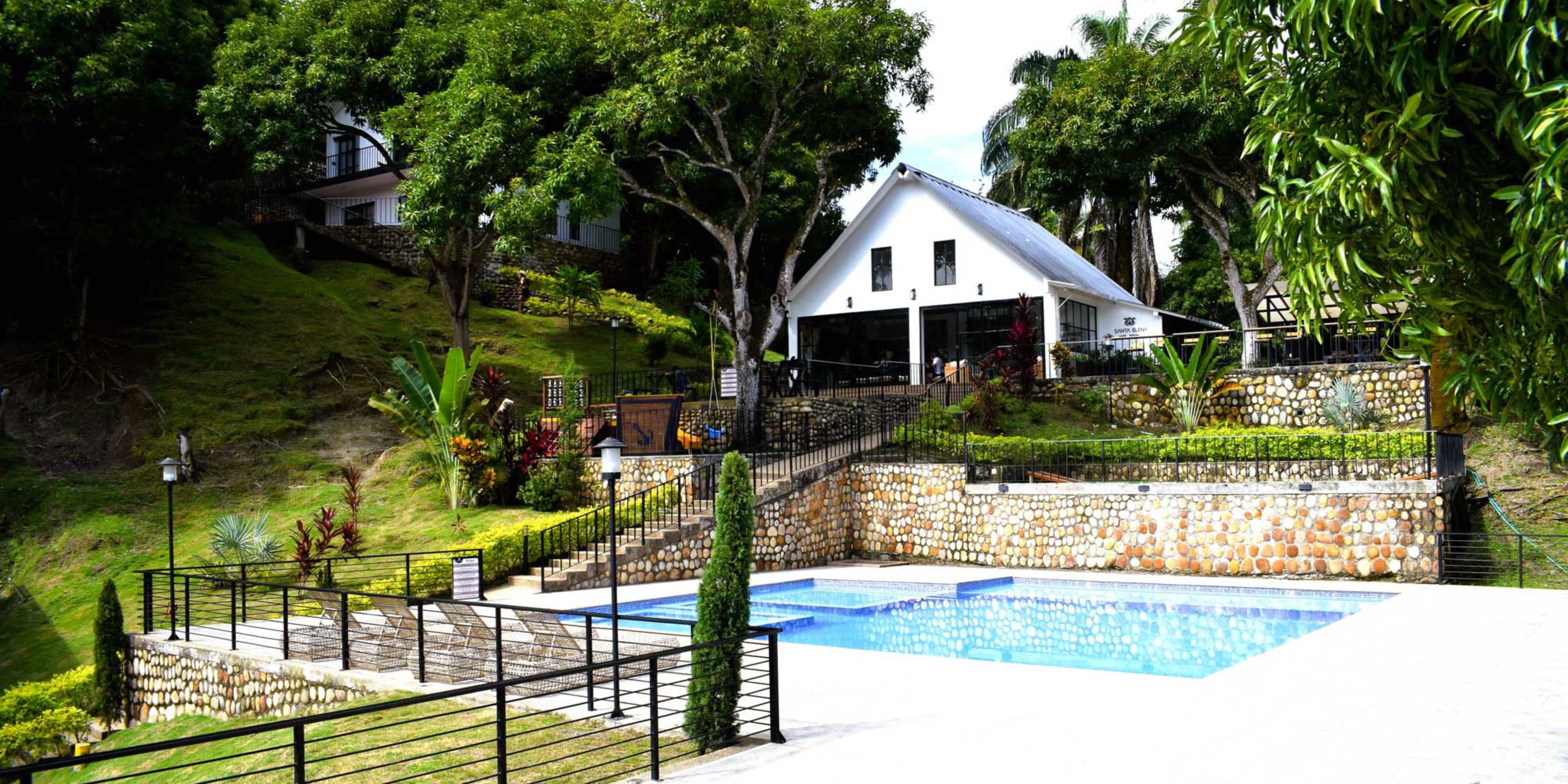 Santa Elena Lake House