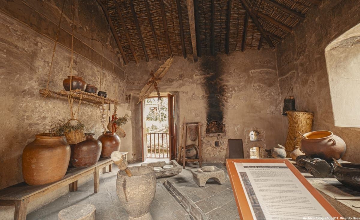 Pueblos y Origenes