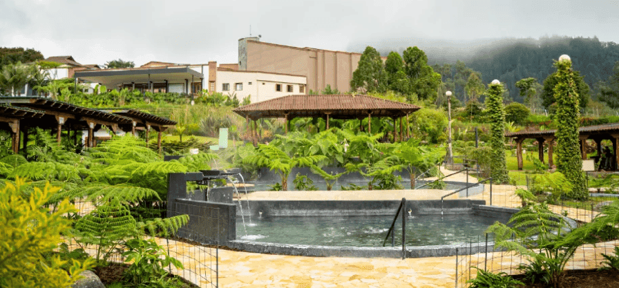 Termales El Otoño y Manizales